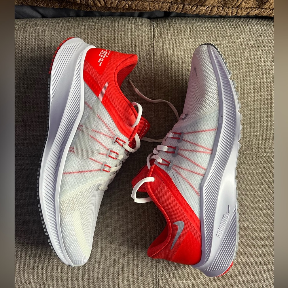 Nike Quest Running Shoes